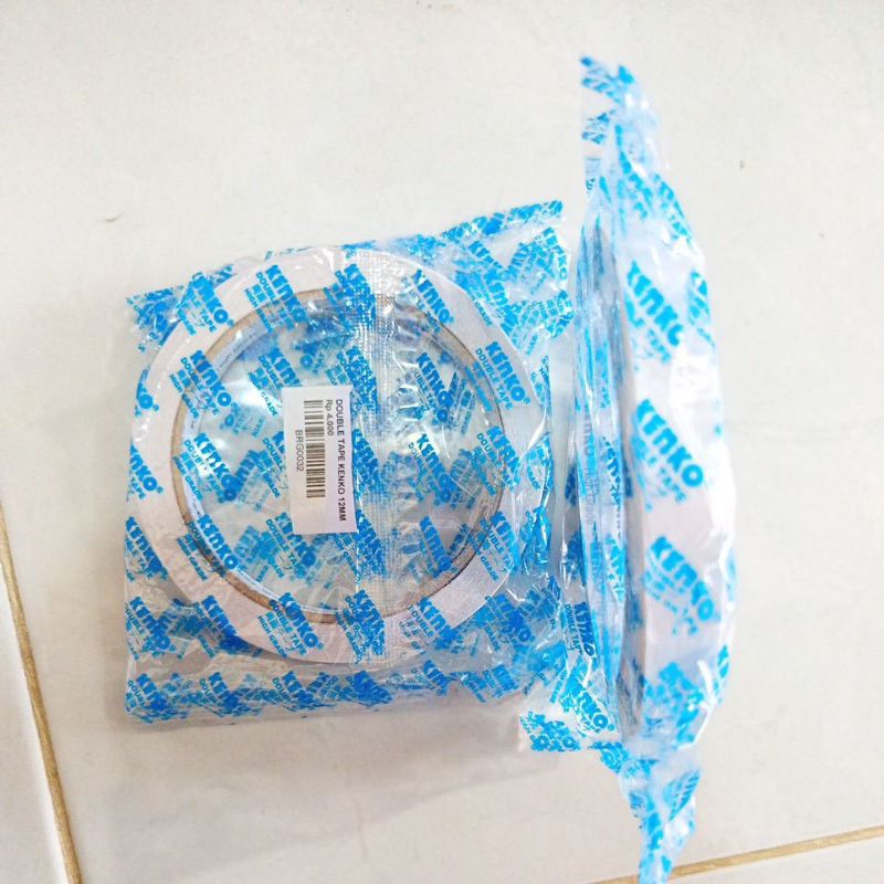 

DOUBLE TAPE KENKO 12MM