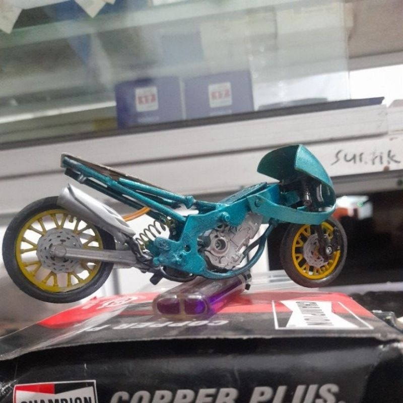 miniatur drag ninja