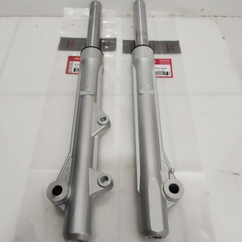 As shock depan plus tabung honda Revo lama 1set kanan kiri