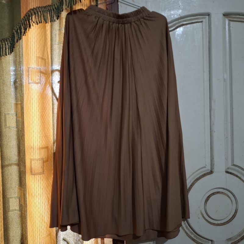 Preloved Rok Plisket
