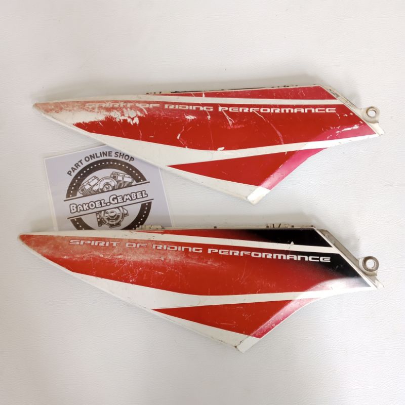 Sambungan body kanan Supra x 125 old original copotan