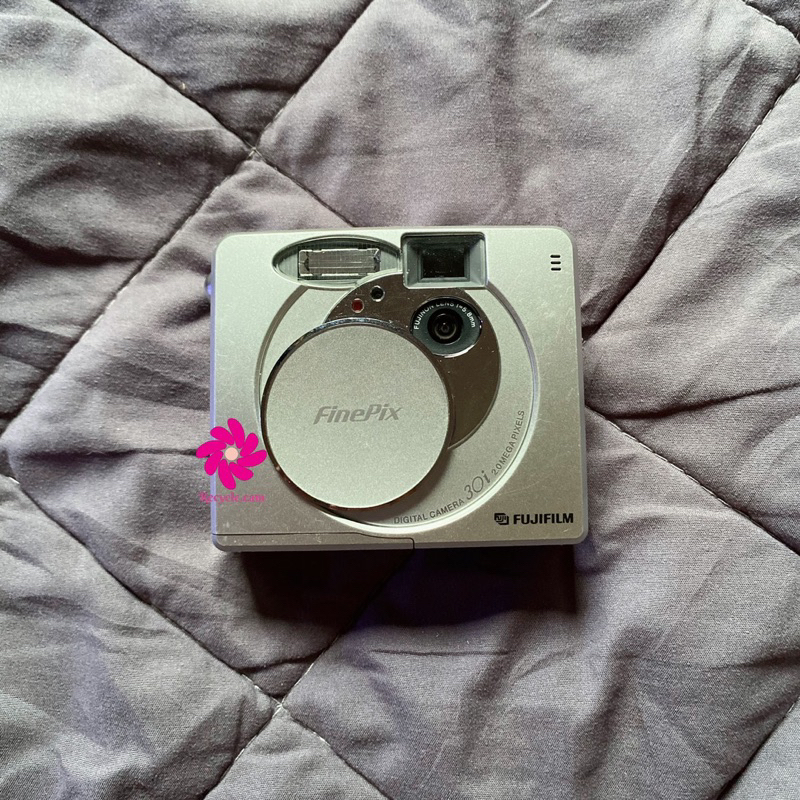 Fujifilm Finepix 30i