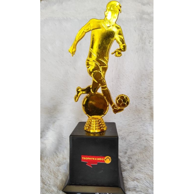 piala satu paket figur 120