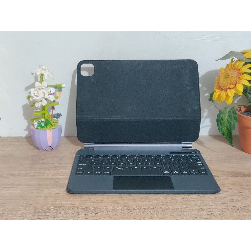 MILS Ipad Floating Keyboard Ipad Pro 11 Inch
