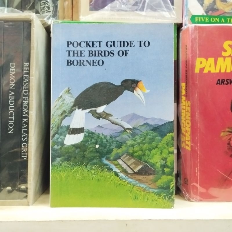 Pocket Guide To The Birds Of Borneo