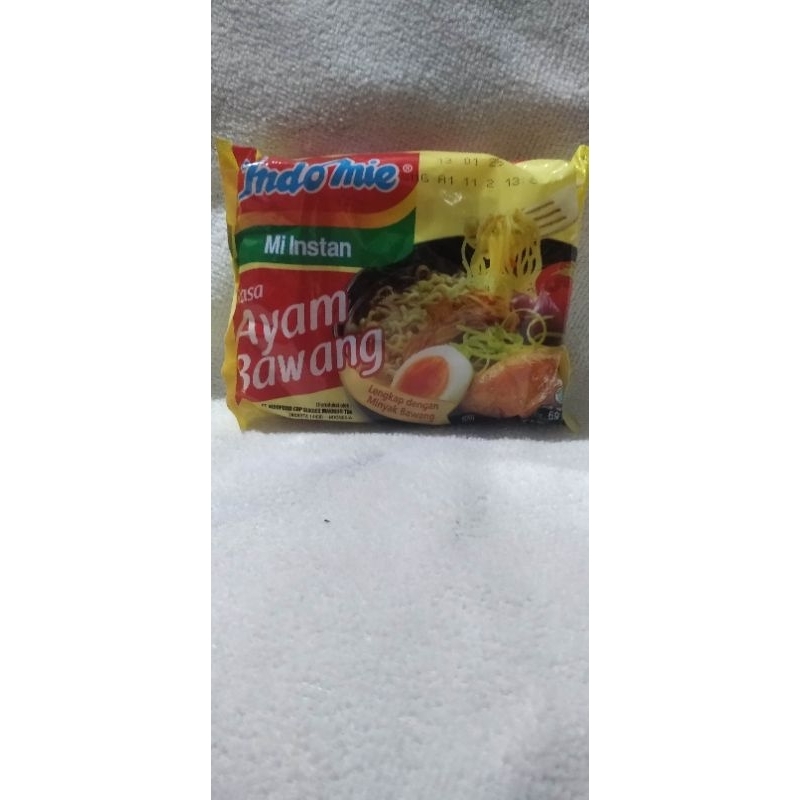 

indomie varian rasa goreng dan kuah