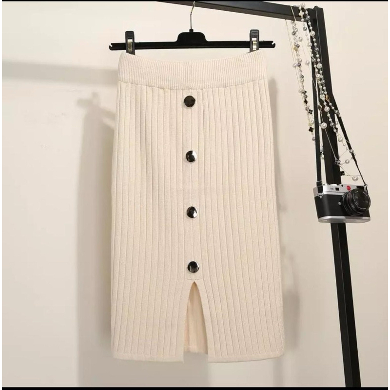 Rok Span Rajut Kancing Button Depan Variasi Dan Belahan Depan Rok Rajut Model Terbaru Kancing