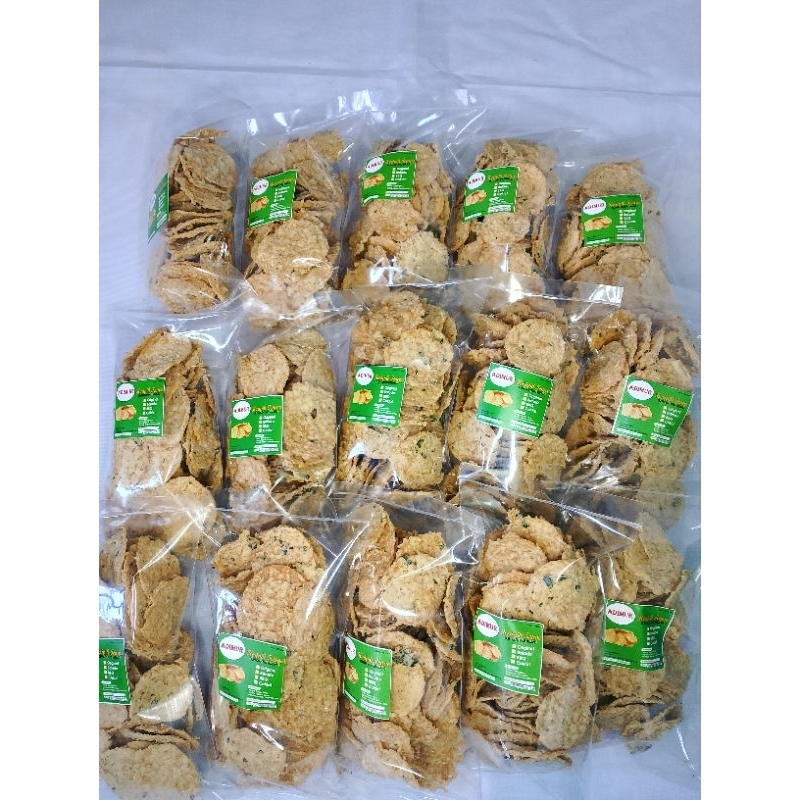 

keripik tempe original khas malang renyah gurih nagis tanpa bahan pengawet