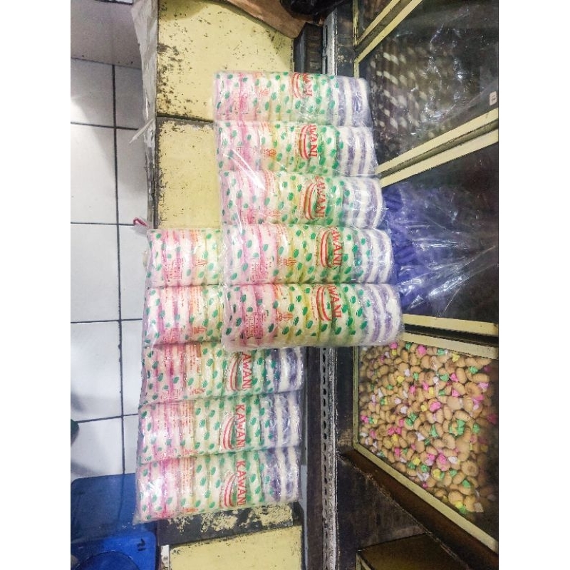 

Harum manis / Rambut nenek / gulali / aromanis