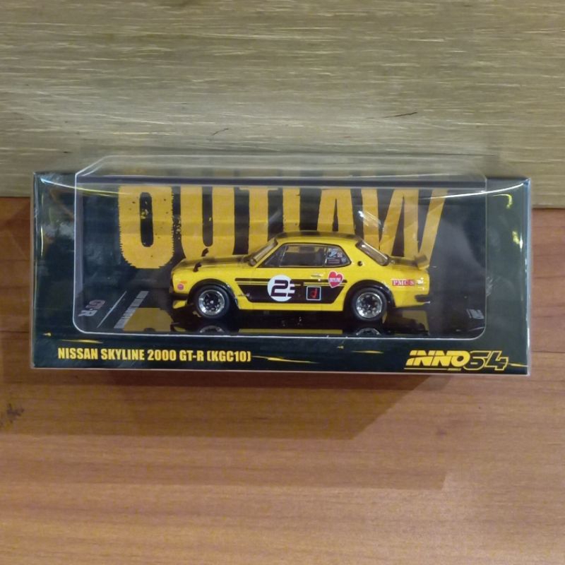 INNO 64 NISSAN SKYLINE 2000 GTR KPGC10 YELLOW #23 INNO64