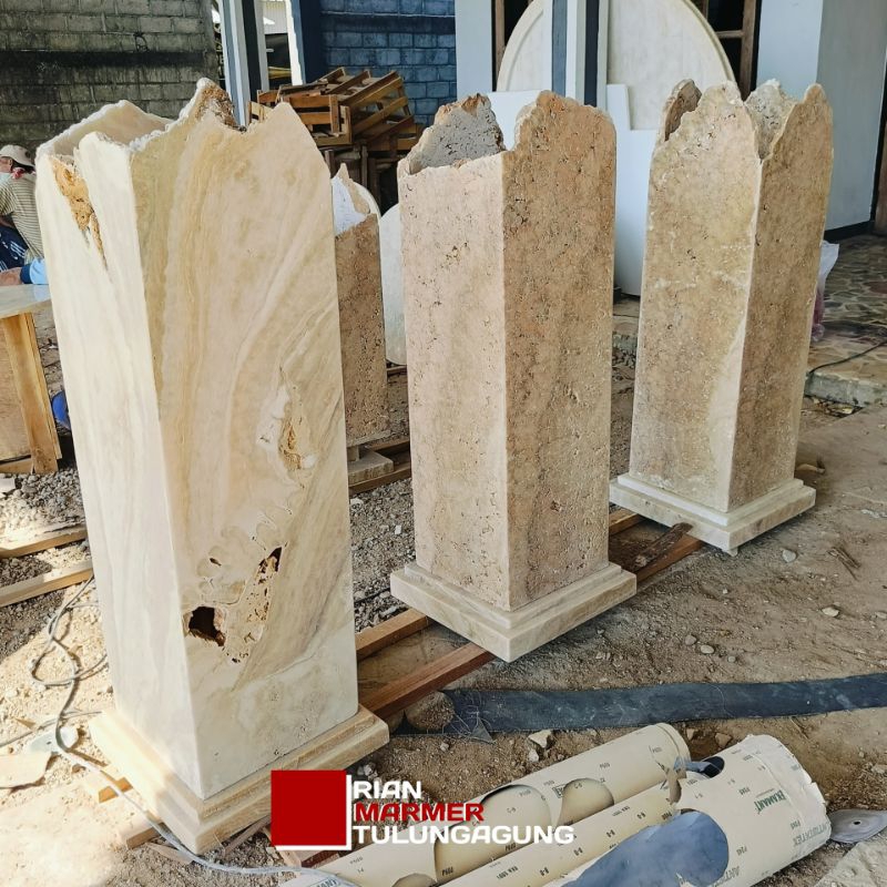 Lampu Outdoor taman batu Onix Motif putih Finishing doff