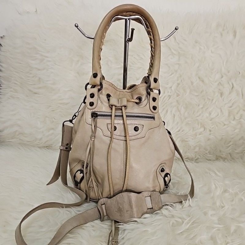 Balenciaga Pom pom PL