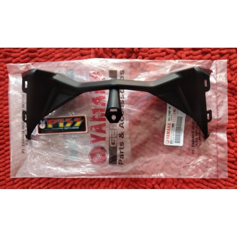 Dagu/garnis caver bawah lampu depan aerox old 155 original