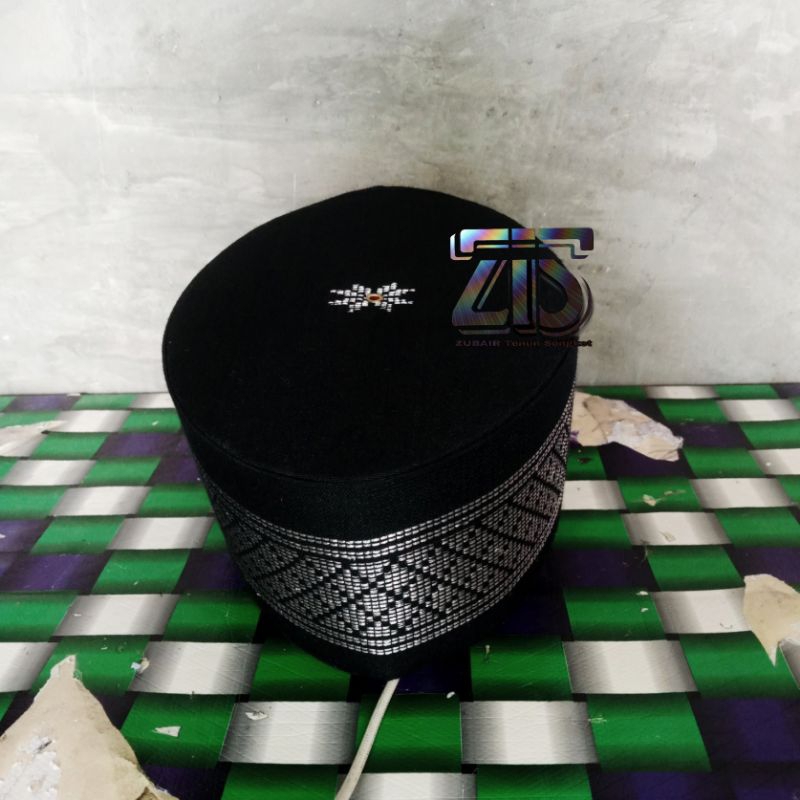 peci tenun songket,asli tenun buatan tangan manual,dewasa sampai anak