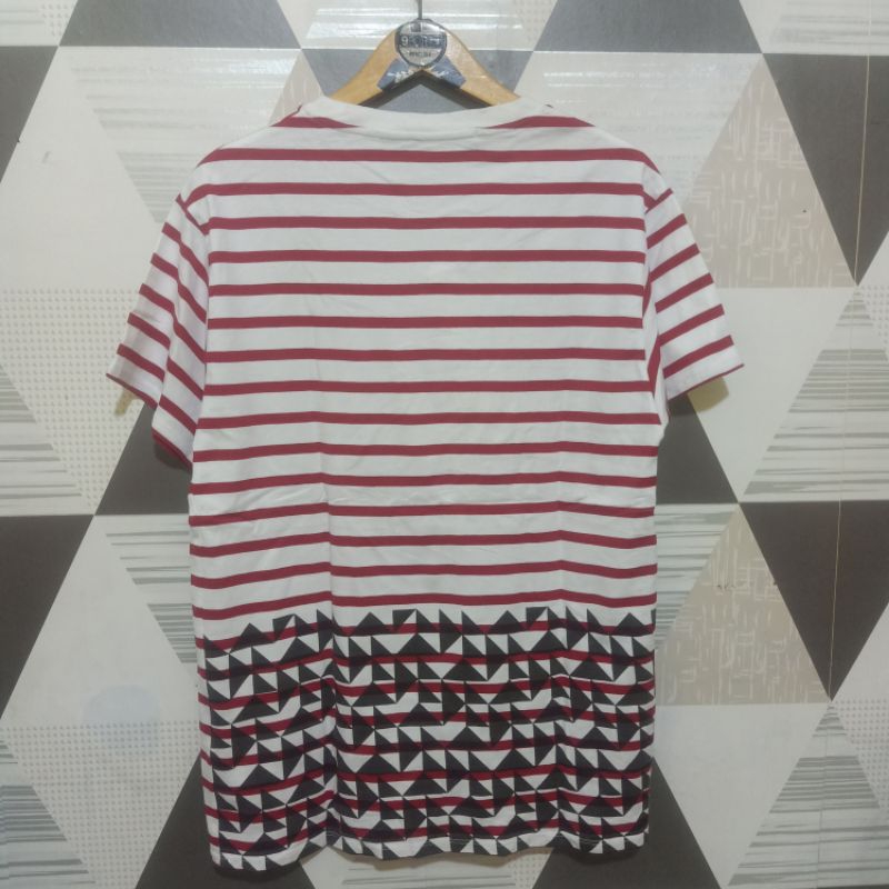 Tshirt Salur Motif Niko And