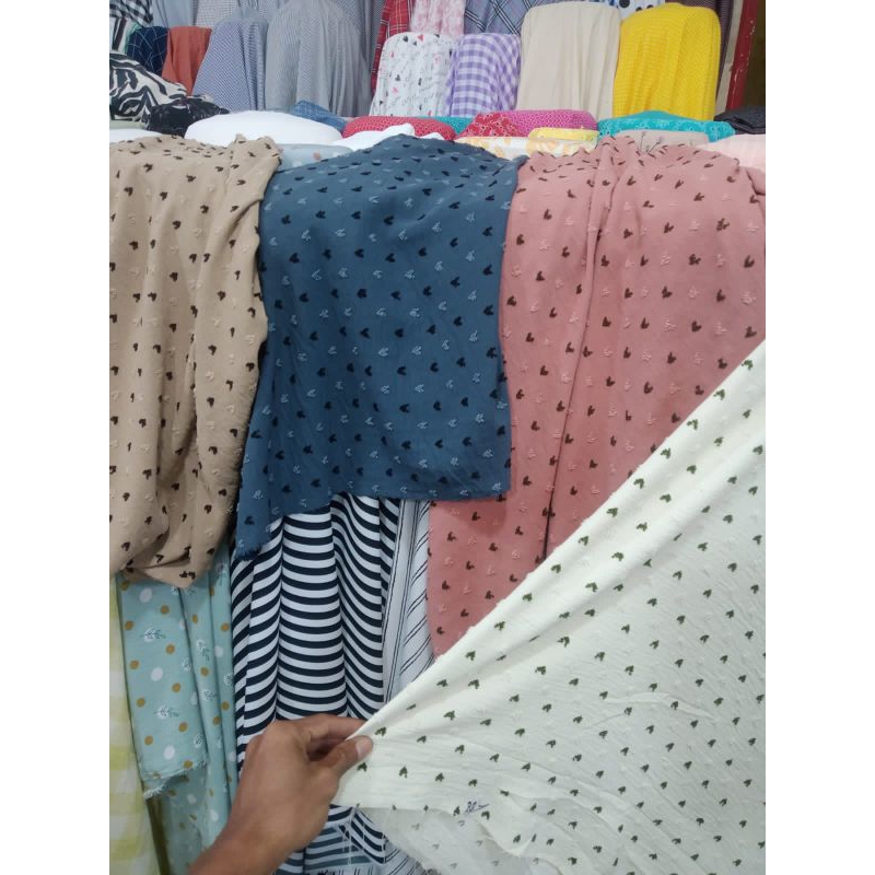 Kain / Bahan Rubiah Kringkel