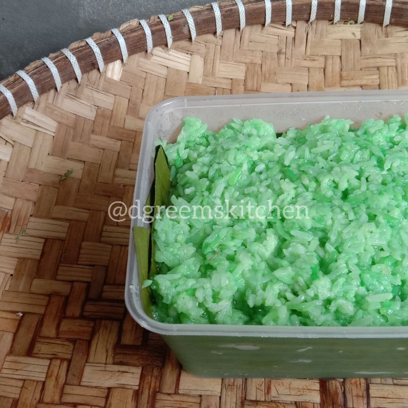 

Tape ketan hijau | Tape Ketan | Tape Ketan Tanpa Gula ( Khusus Samarinda)