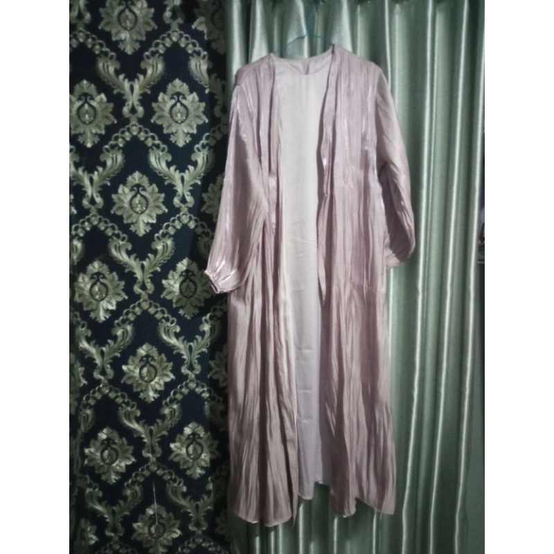 Preloved Dress Outer Shimmer