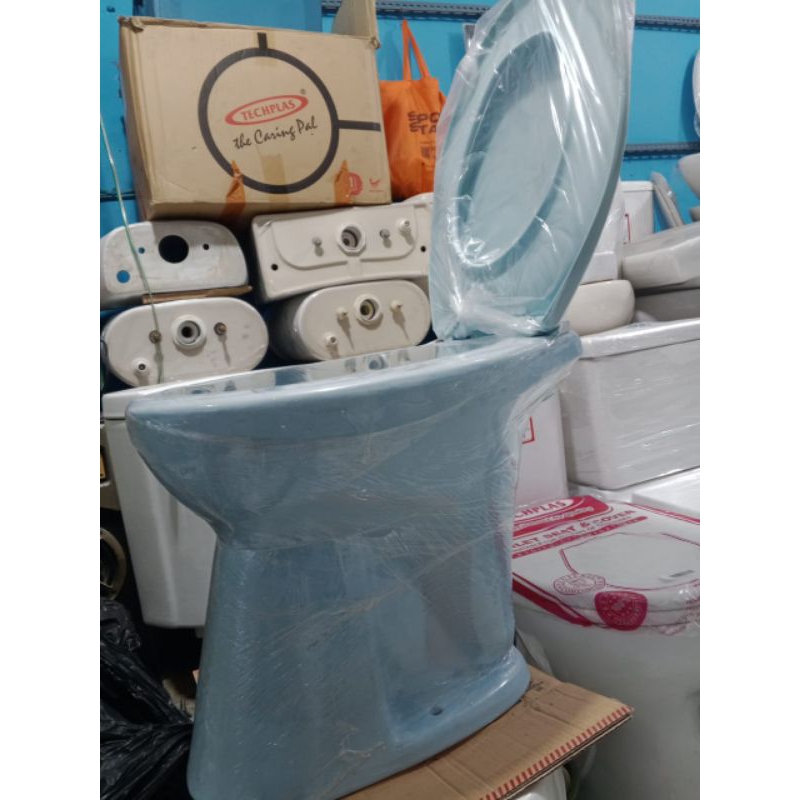 CLOSET duduk seriblok merek cina