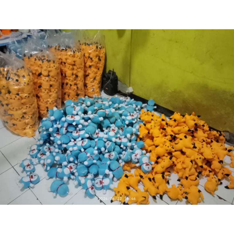 boneka tempel kaca karakter gantungan boneka #boneka mesin capit