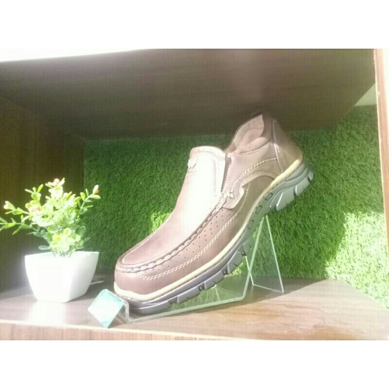 Sepatu Kulit pria dewasa/ sepatu casual pria/ sepatu safety original Watchout