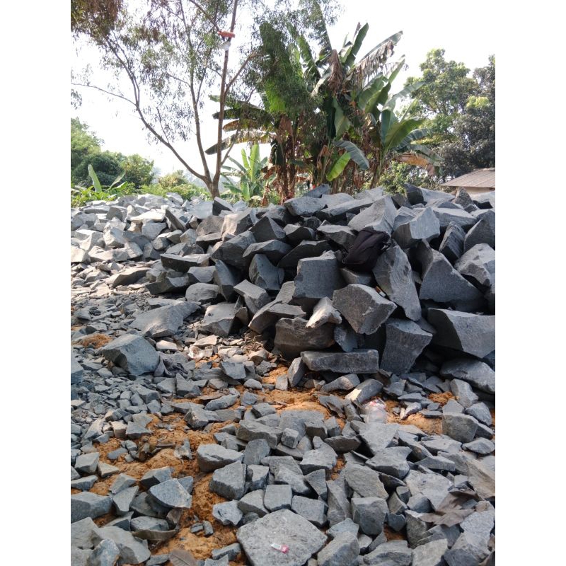 BATU BELAH / BATU KALI / BATU PONDASI