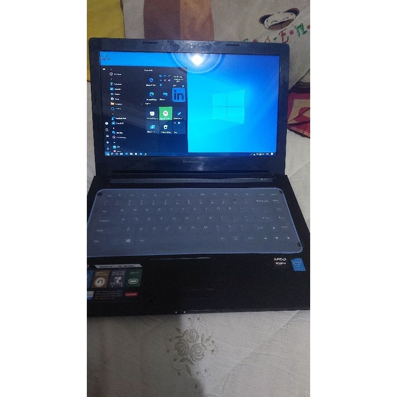 Laptop Lenovo G40-70 Core i3, VGA AMD Radeon R5, Windows 10 Pro Original