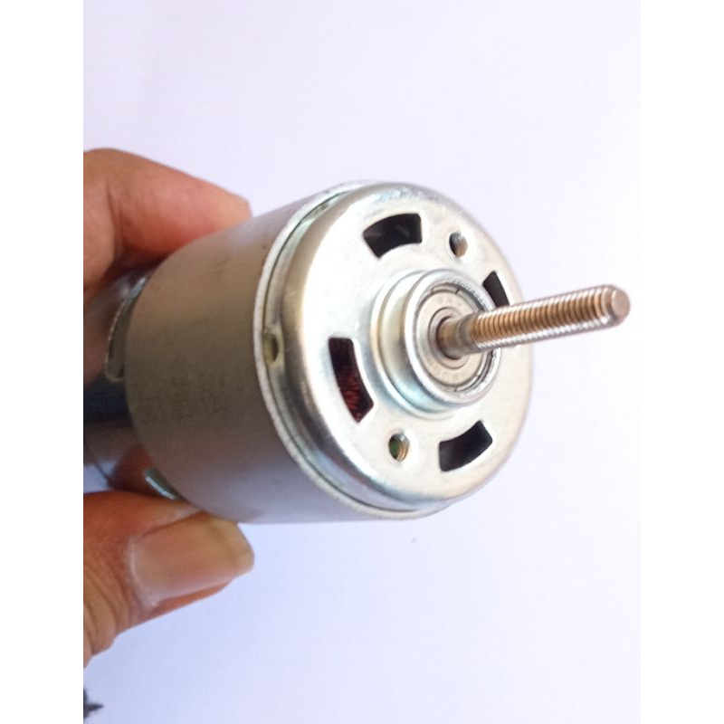 Dinamo Potong Rumput Rs755 21Volt
