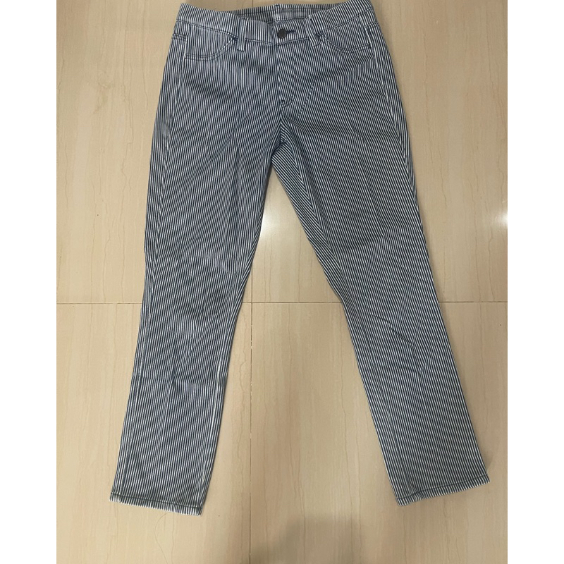 Celana Uniqlo Salur