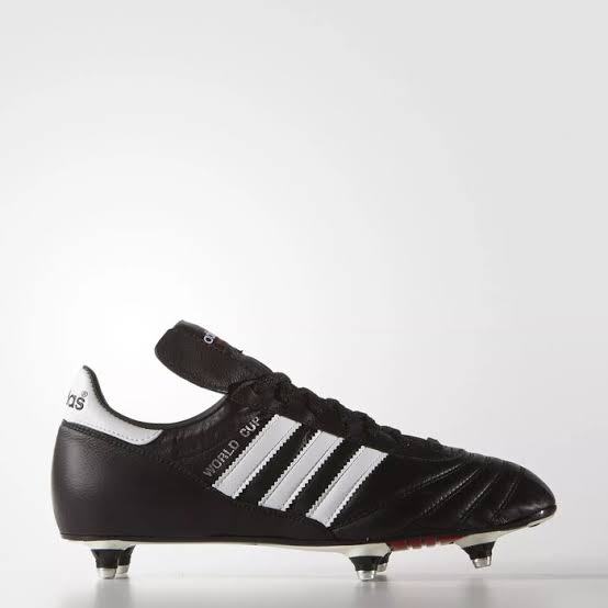 Sepatu Bola Adidas WORLD CUP 011040