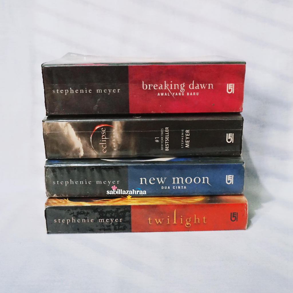 Satu set novel Twilight lengkap