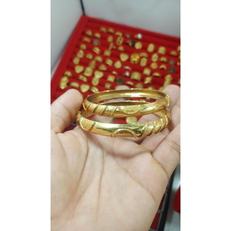 Gelang lebar sepuh emas lapis kristal