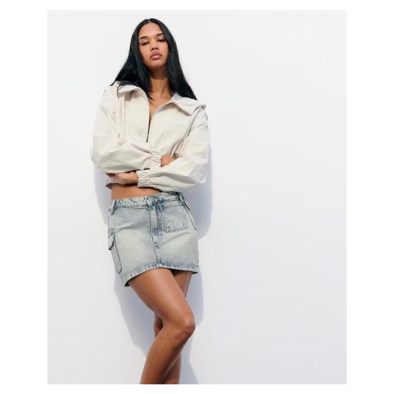 BrokenWhite Autumn Hoodie Jacket