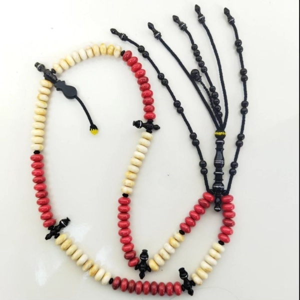 Tasbih Tijani Batu Marjan Merah Kombinasi Putih Model Pipih Variasi Kepala Yuser Tali Arus Hitam