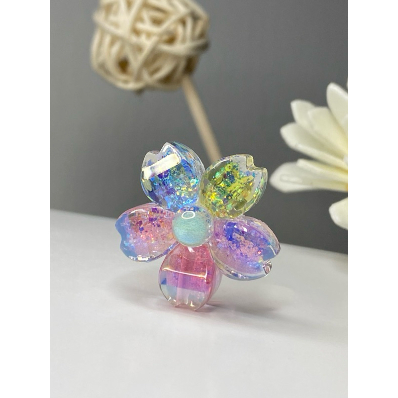 GLOWING FLOWER BEADS