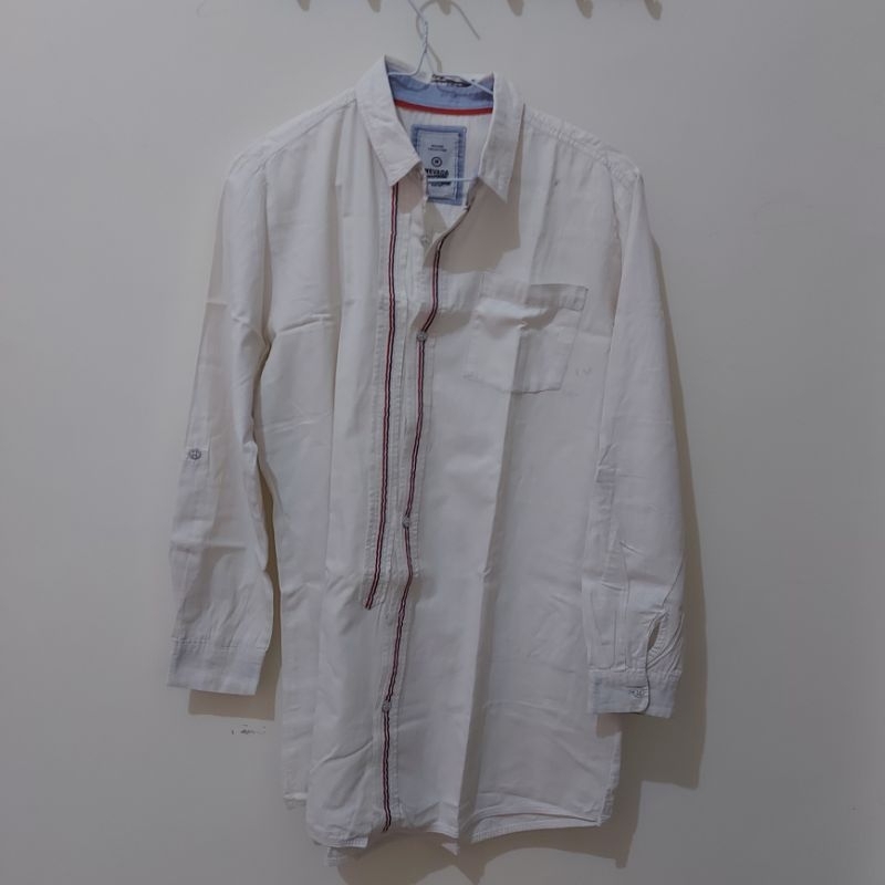 [PRELOVED] NEVADA Kemeja Putih M