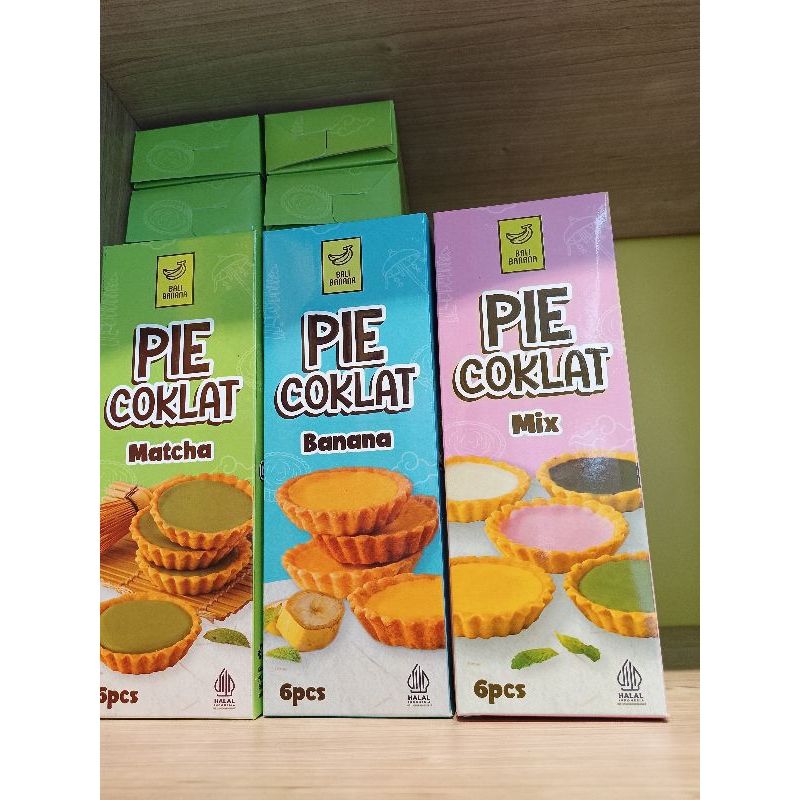 

PIE COKLAT BANANA ISI 6 PCS OLEH OLEH ASLI KHAS BALI + BUBBLE WRAP