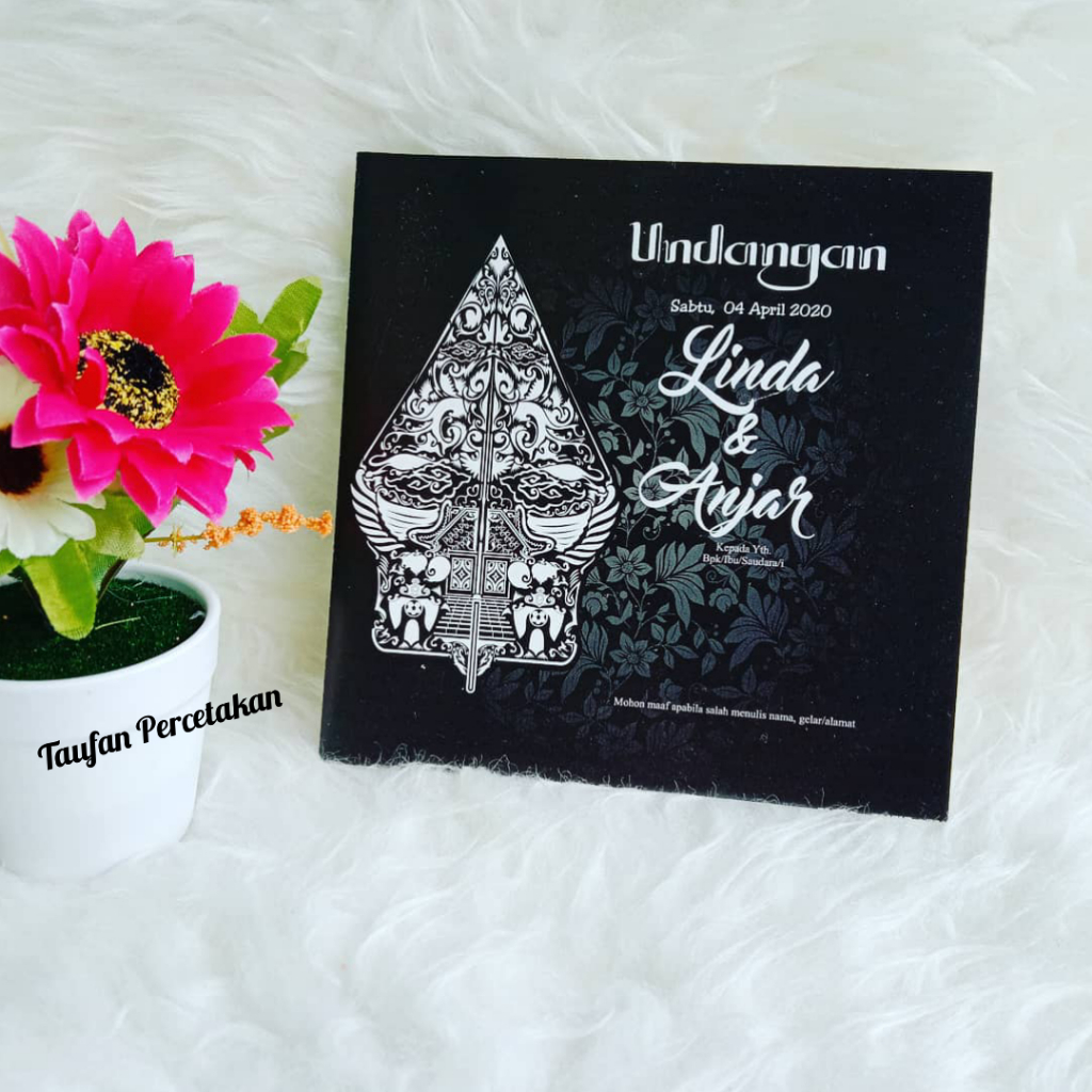 Undangan pernikahan nikah khitanan adat jawa design request murah unik free finishing