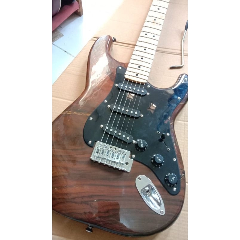 Gitar Fender Stratocaster New High Quality