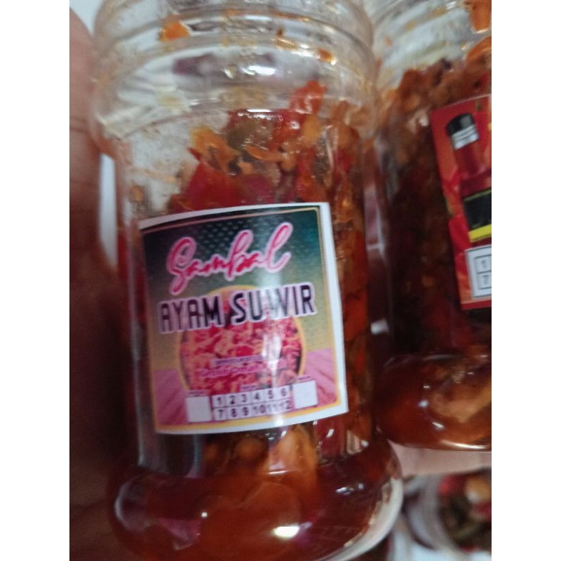 

Sambal ayam suwir,sangat lezat di temani nasi