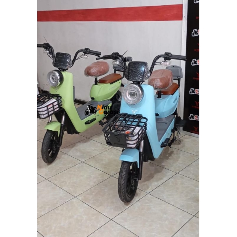 D7D UWINFLY SEPEDA LISTRIK