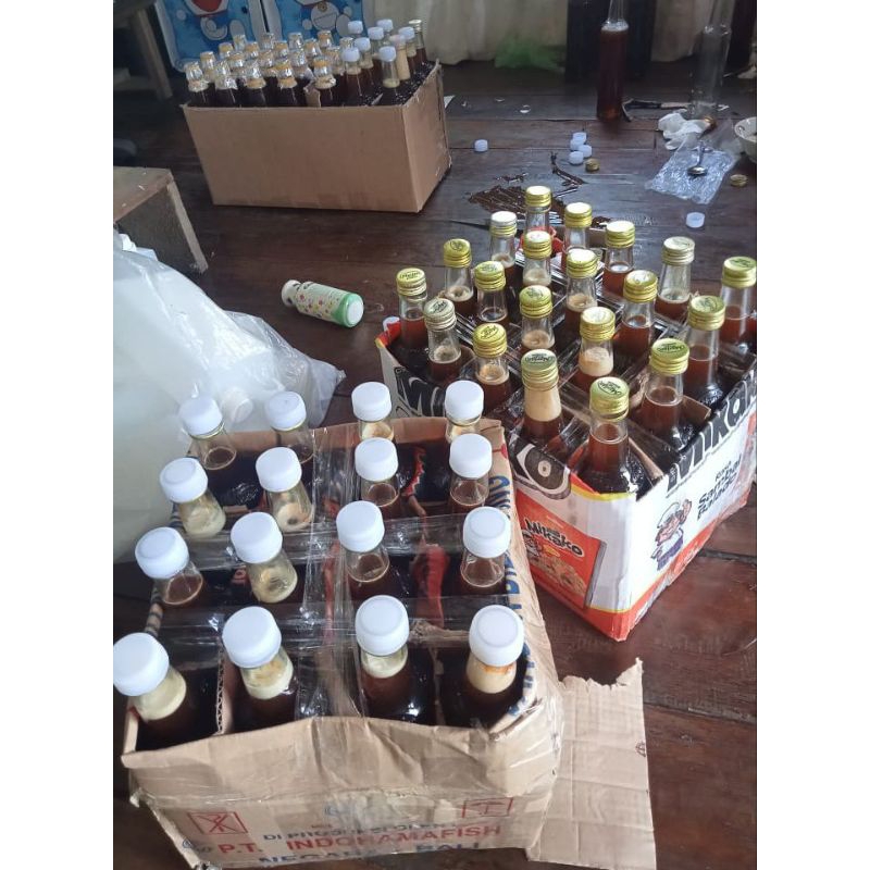 

MADU,HITAM,KALIMANTANBARAT ASLI 100% MADU HUTAN