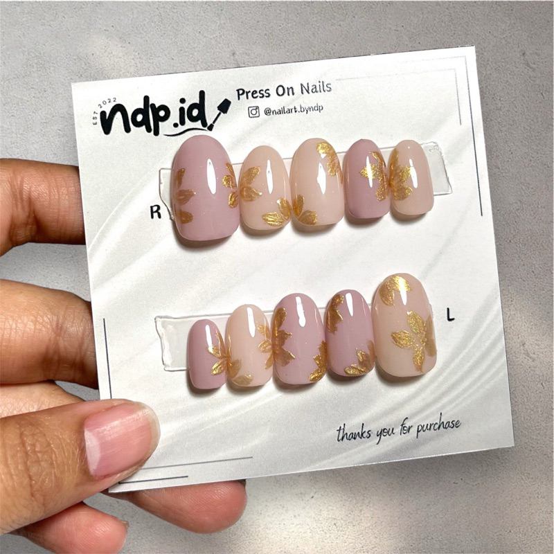 Press On Nails | Kuku Palsu | Fake Nails | Wedding | Engagement | Wisuda | Gel Polish | Cat Eye | 3D