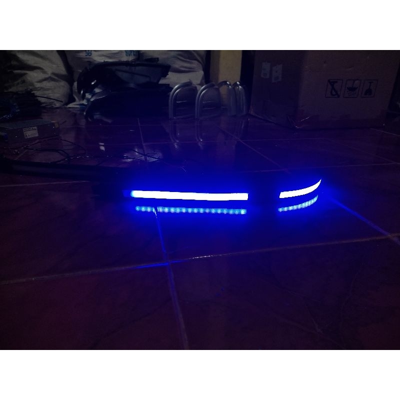 Lampu List Depan Carry Futura