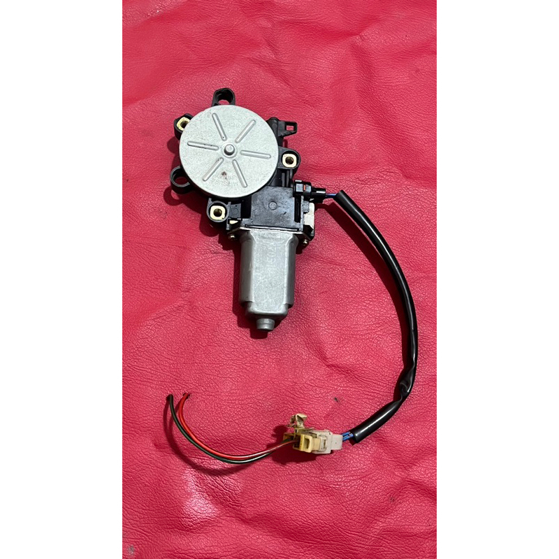 Dinamo Power Window Lancer CK 4 Kanan Depan