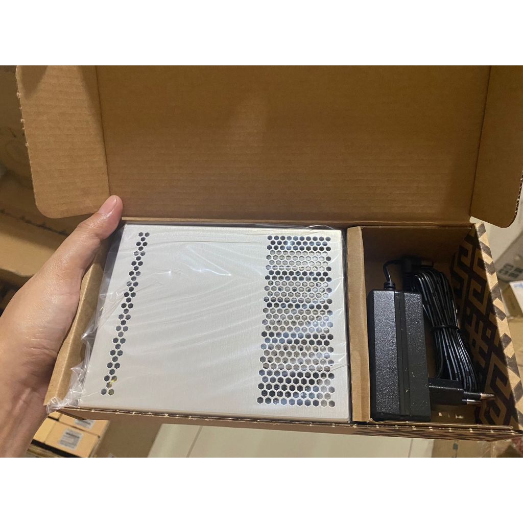 Mikrotik CRS305-1G-4S+IN / CRS305