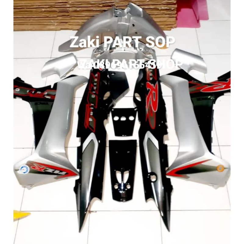 cover body fizr full set halus full clutch hitam silver