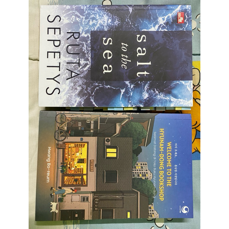 

preloved salt to the sea & hyunamdong bookshop