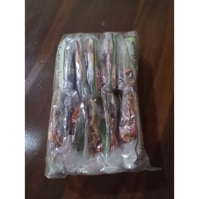 

wedang uwuh khas solo plus gula batu per pack isi 10 bungkus