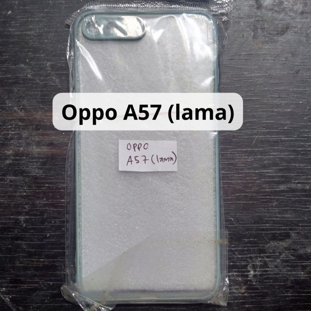 Softcase Oppo A57 (lama)